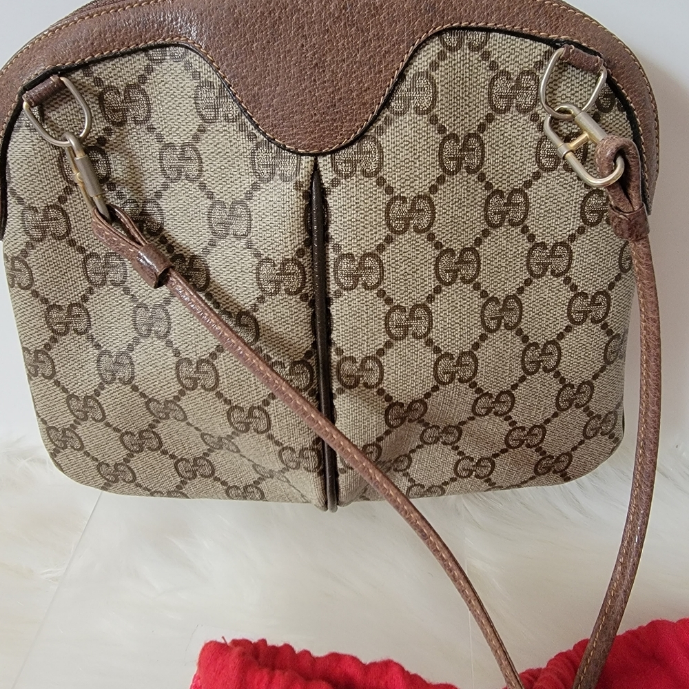 Sold Sold Sold Gucci Crossbody Handbag - Picture 4 of 14